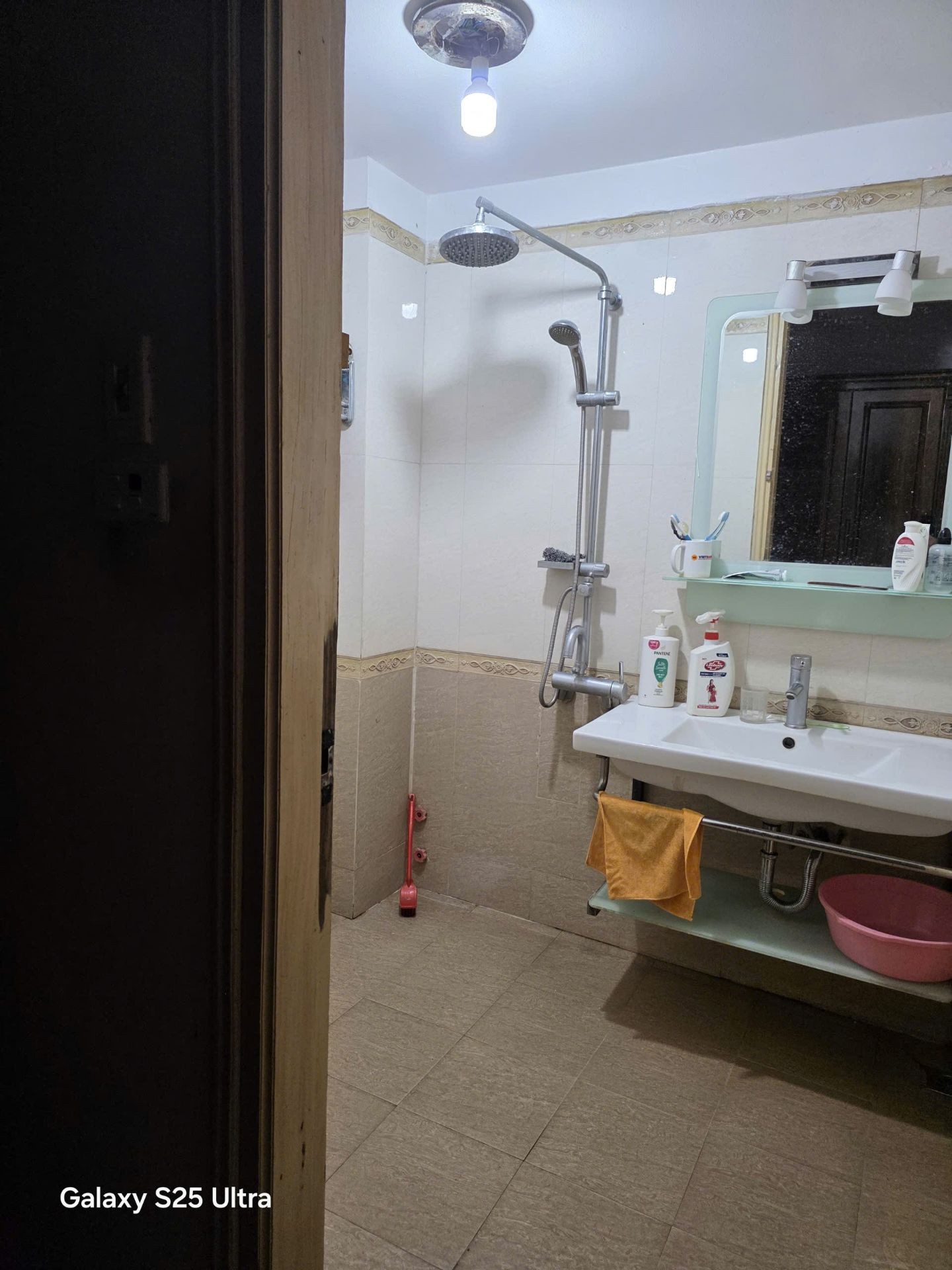 Bán nhà Giải Phóng - diện tích 61m2 6 tầng - ngõ ô tô kinh doanh nhỏ - giá 18,2 tỷ