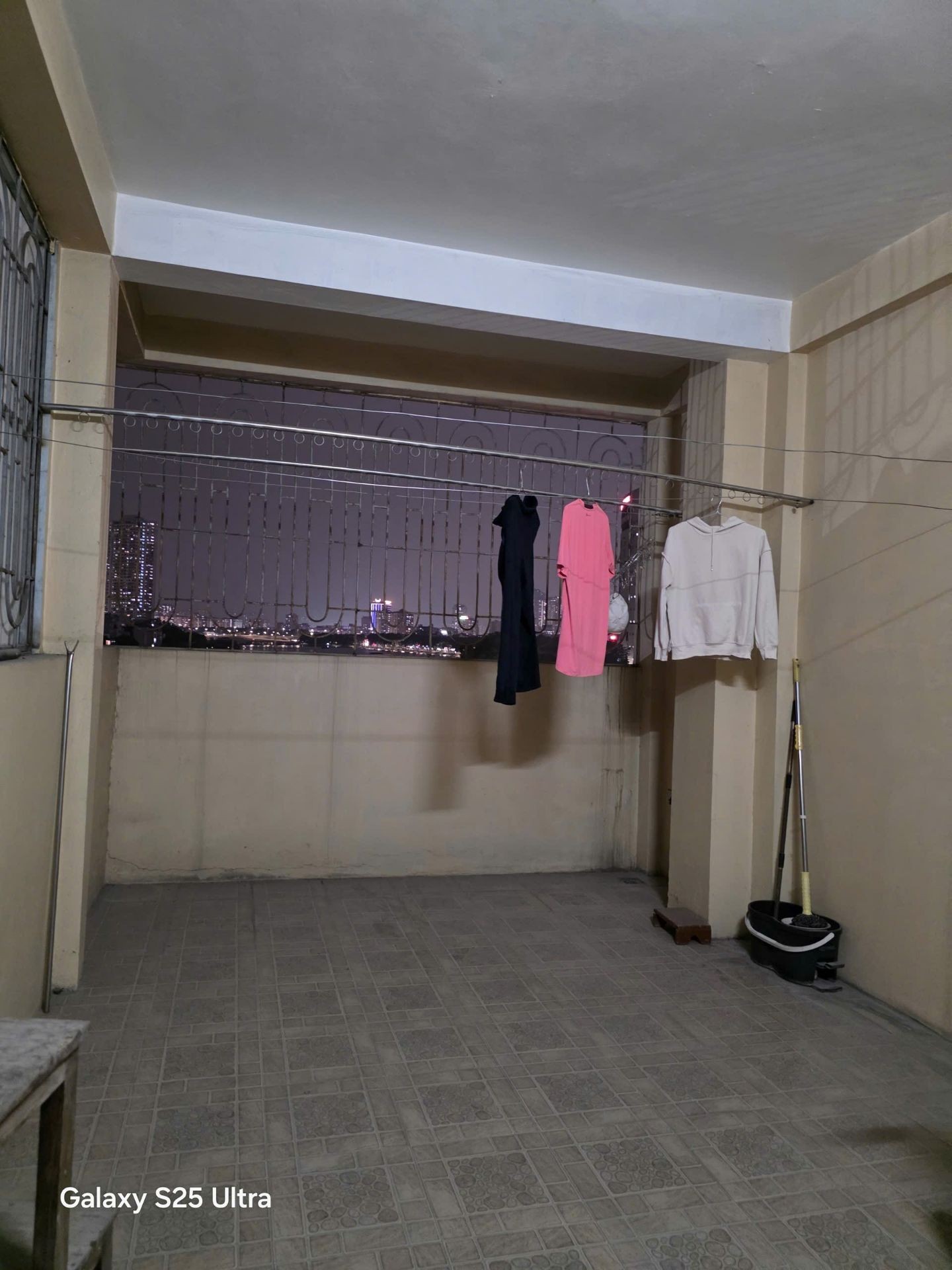 Bán nhà Giải Phóng - diện tích 61m2 6 tầng - ngõ ô tô kinh doanh nhỏ - giá 18,2 tỷ