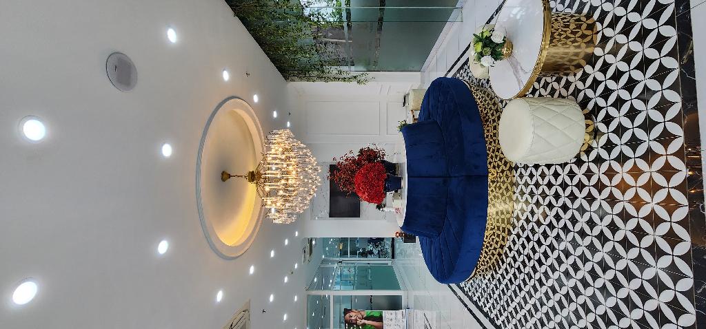 Bán nhà Nguyễn Trãi - diện tích 231m2 1 tầng - SHOPHOUSE KINH DOANH ĐỈNH - giá 34,5 tỷ