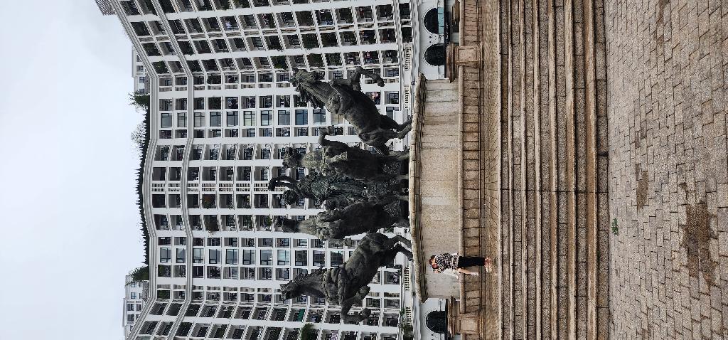 Bán nhà Nguyễn Trãi - diện tích 231m2 1 tầng - SHOPHOUSE KINH DOANH ĐỈNH - giá 34,5 tỷ