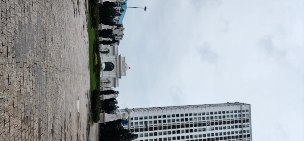 Bán nhà Nguyễn Trãi - diện tích 231m2 1 tầng - SHOPHOUSE KINH DOANH ĐỈNH - giá 34,5 tỷ