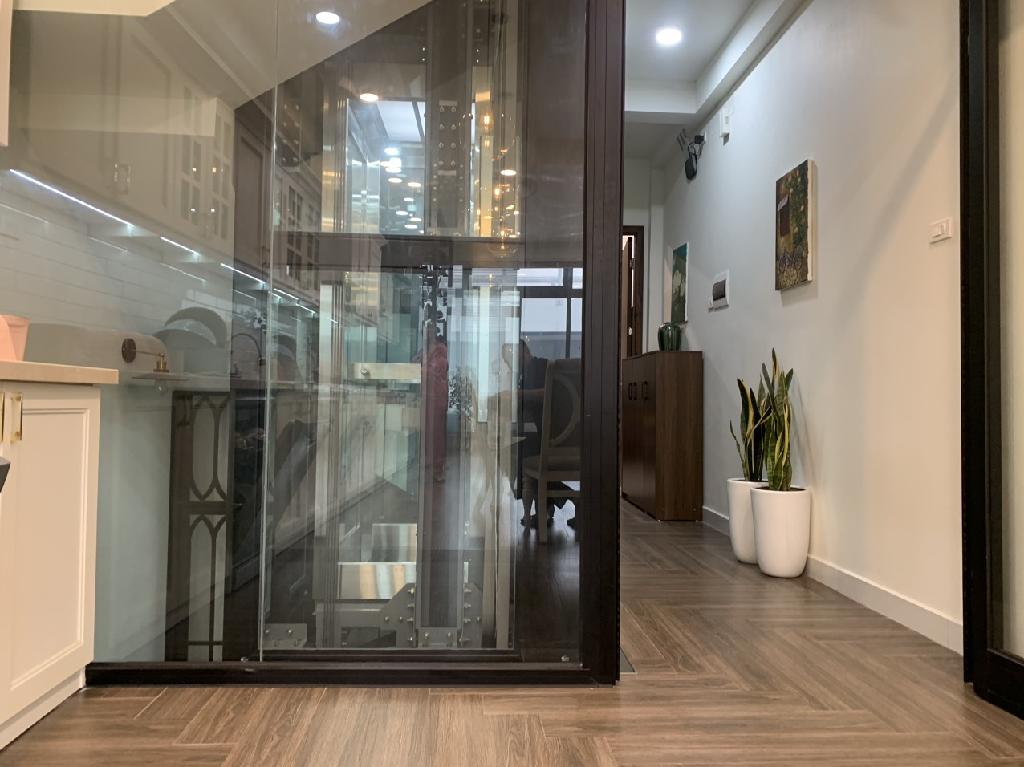 Bán nhà Đại La - diện tích 72m2 6 tầng - Mặt phố, thang máy, vỉa hè rộng - giá 55 tỷ