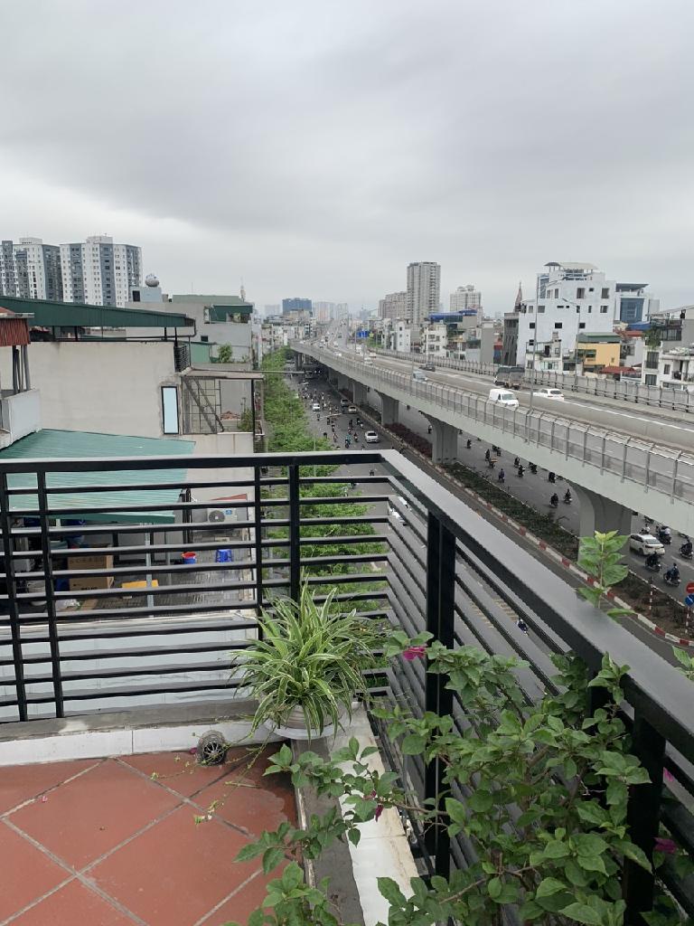 Bán nhà Đại La - diện tích 72m2 6 tầng - Mặt phố, thang máy, vỉa hè rộng - giá 55 tỷ