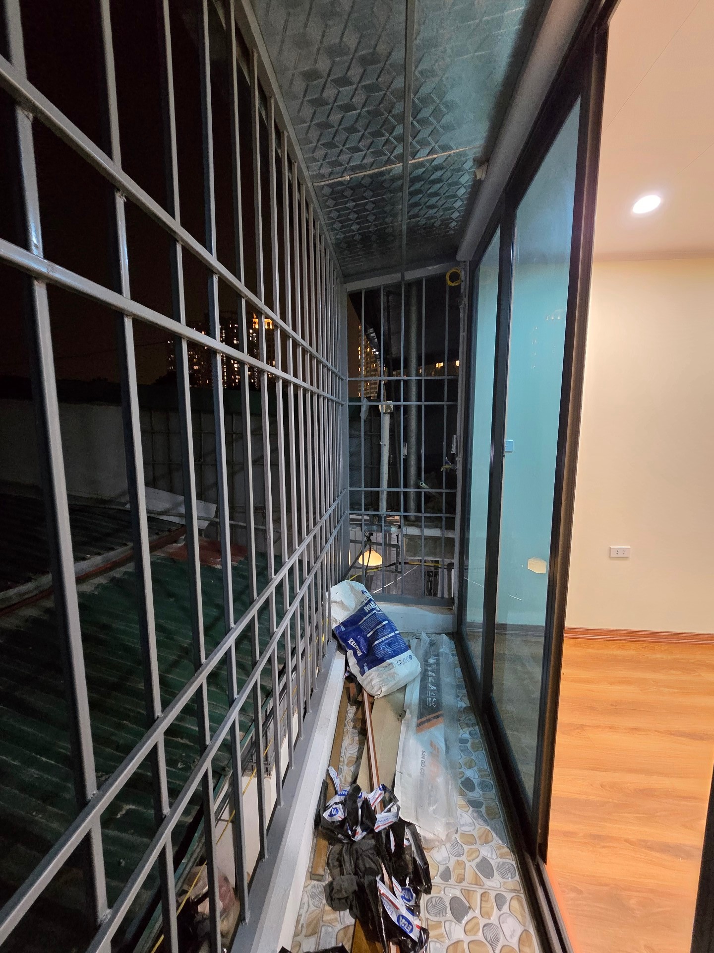 Bán nhà 25 - diện tích 25m2 2 tầng - Nhà mới về ở ngay - giá 1,65 tỷ
