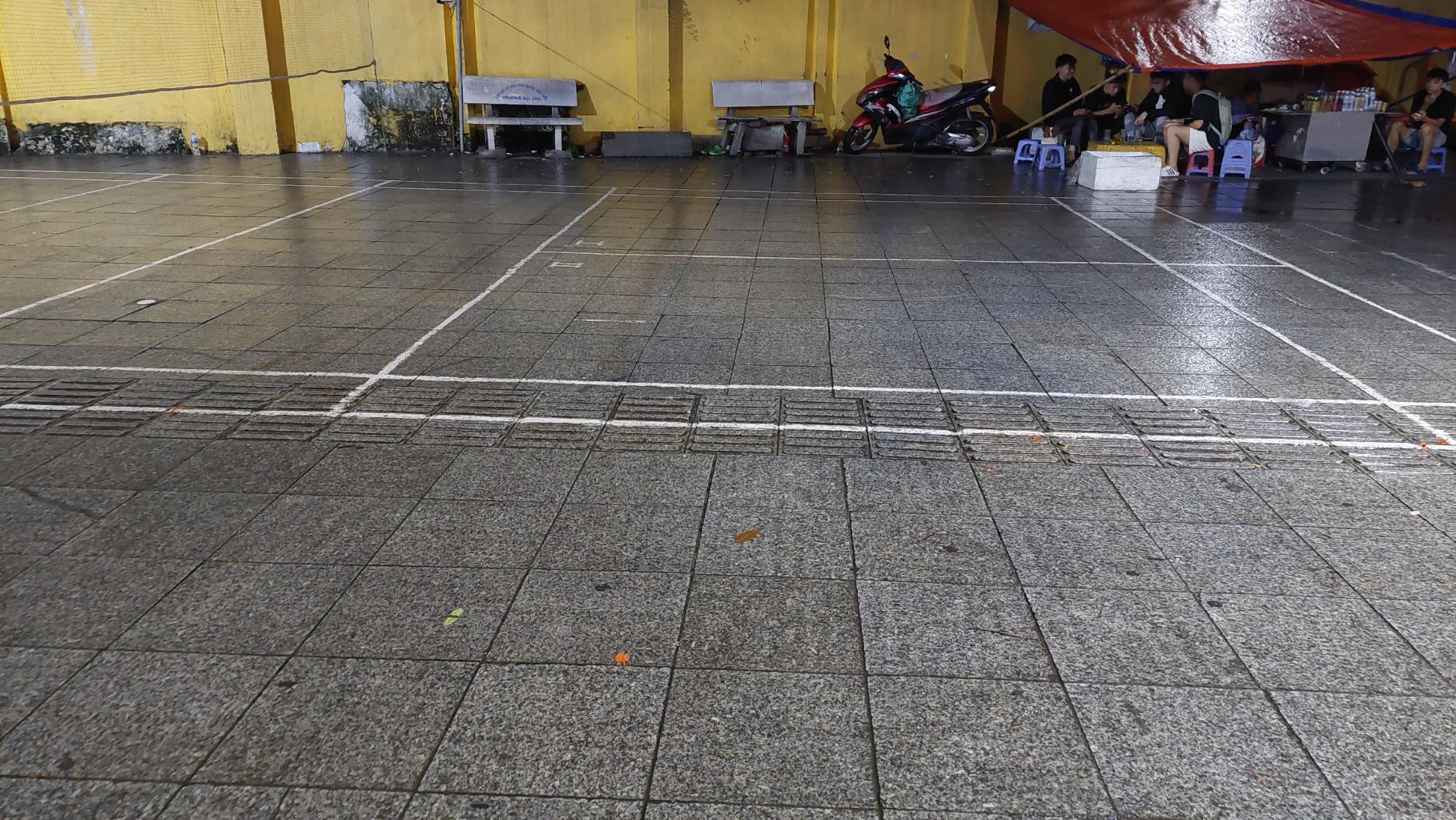 Bán nhà Đội Cấn - diện tích 964m2 1 tầng - Lô góc 3 mặt thoáng - giá 400 tỷ