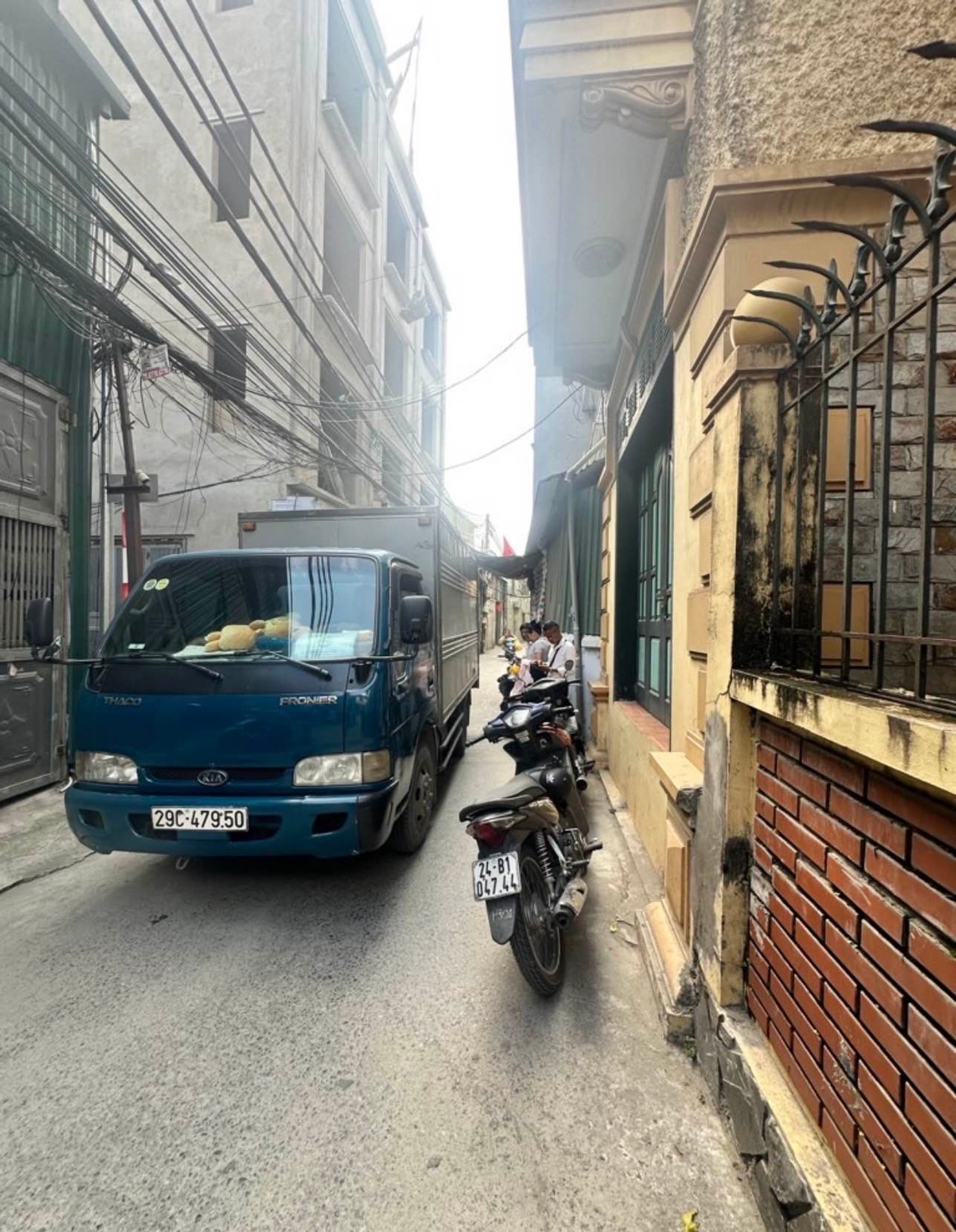 Bán nhà Vĩnh Hưng - diện tích 30m2 5 tầng - ô tô - giá 9,7 tỷ