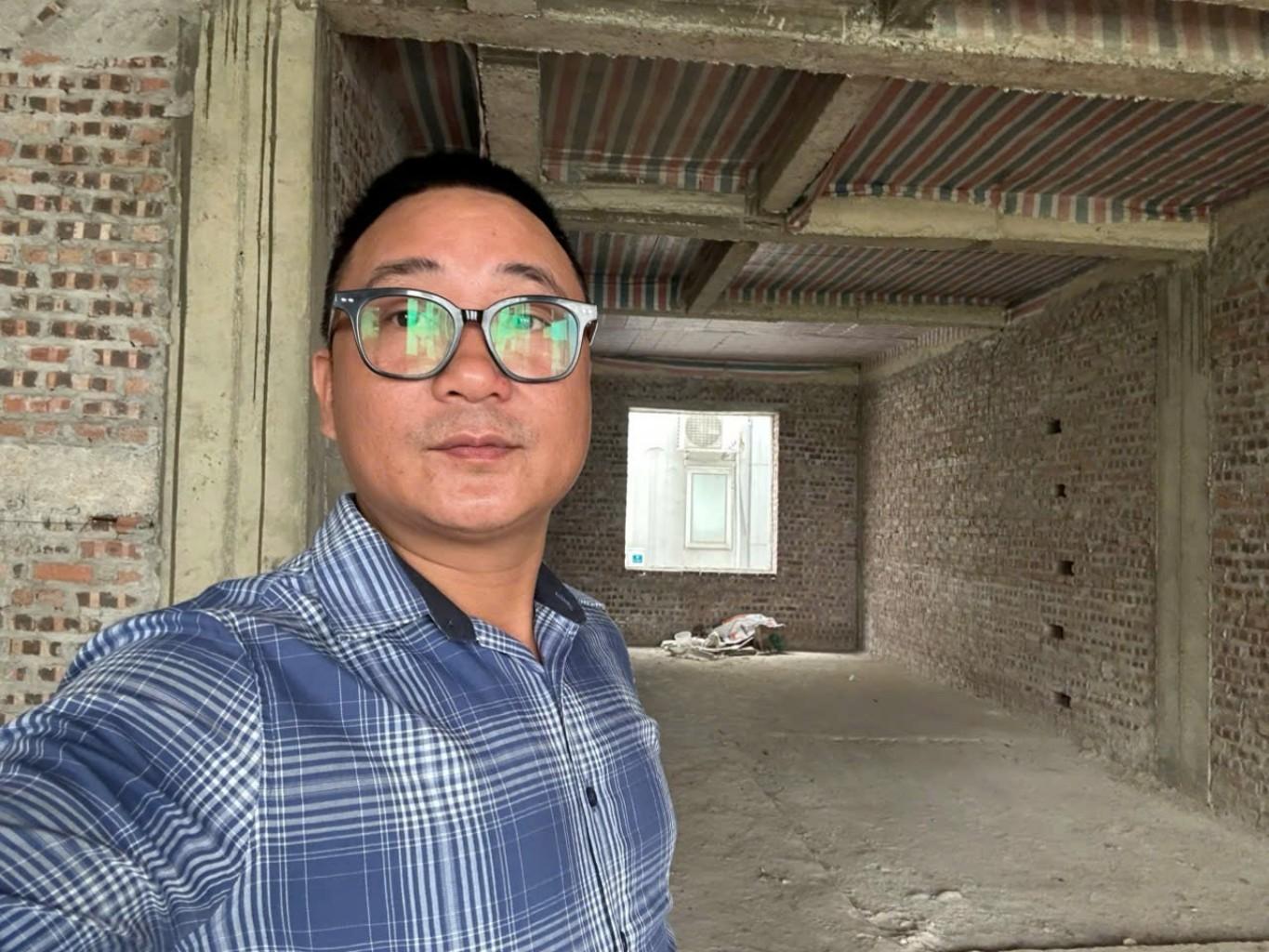 Bán nhà Mạc Thái Tông - diện tích 160.7m2 4 tầng - Khu VIP thuộc phường Trung Hòa - giá 61,5 tỷ