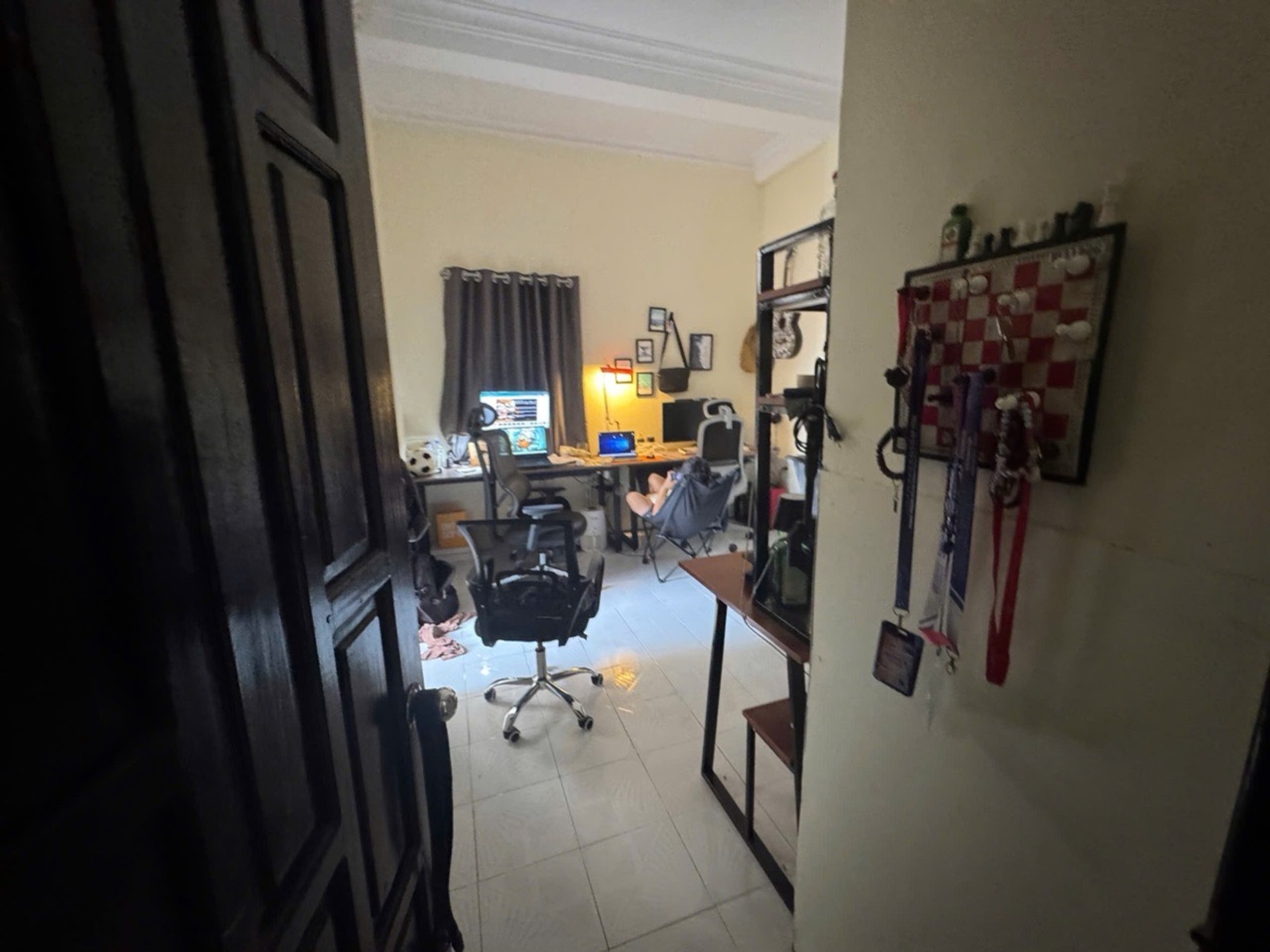 Bán nhà Đại La - diện tích 30m2 4 tầng - Lô góc 3 thoáng - giá 10,2 tỷ