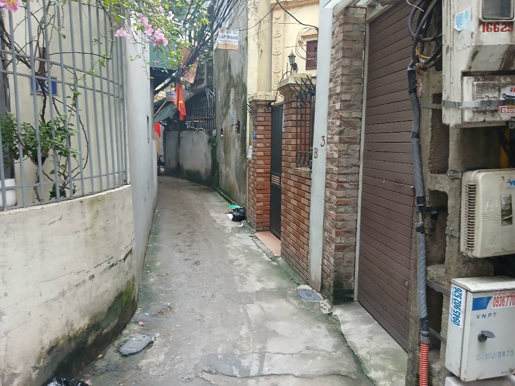 Bán nhà Vĩnh Hưng - diện tích 37m2 2 tầng - Nhà cũ xác định bán đất - giá 4 tỷ