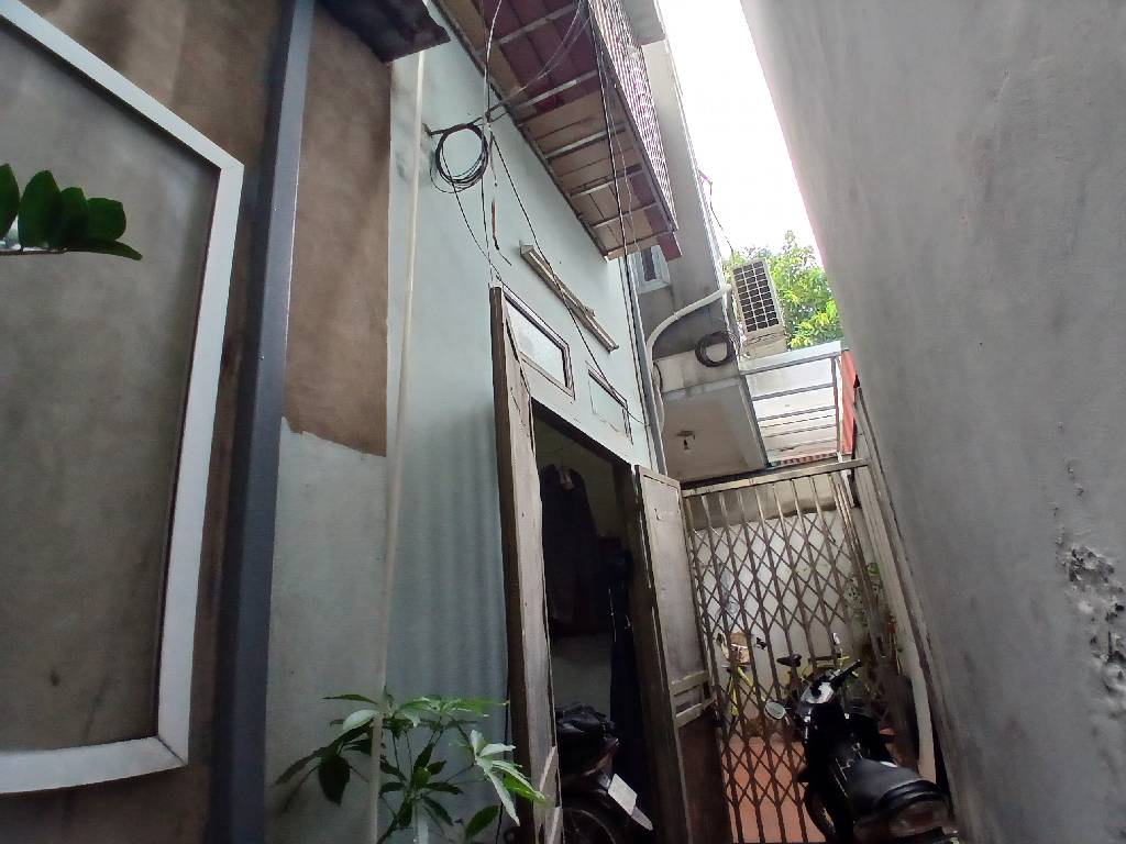 Bán nhà Vĩnh Hưng - diện tích 37m2 2 tầng - Nhà cũ xác định bán đất - giá 4 tỷ