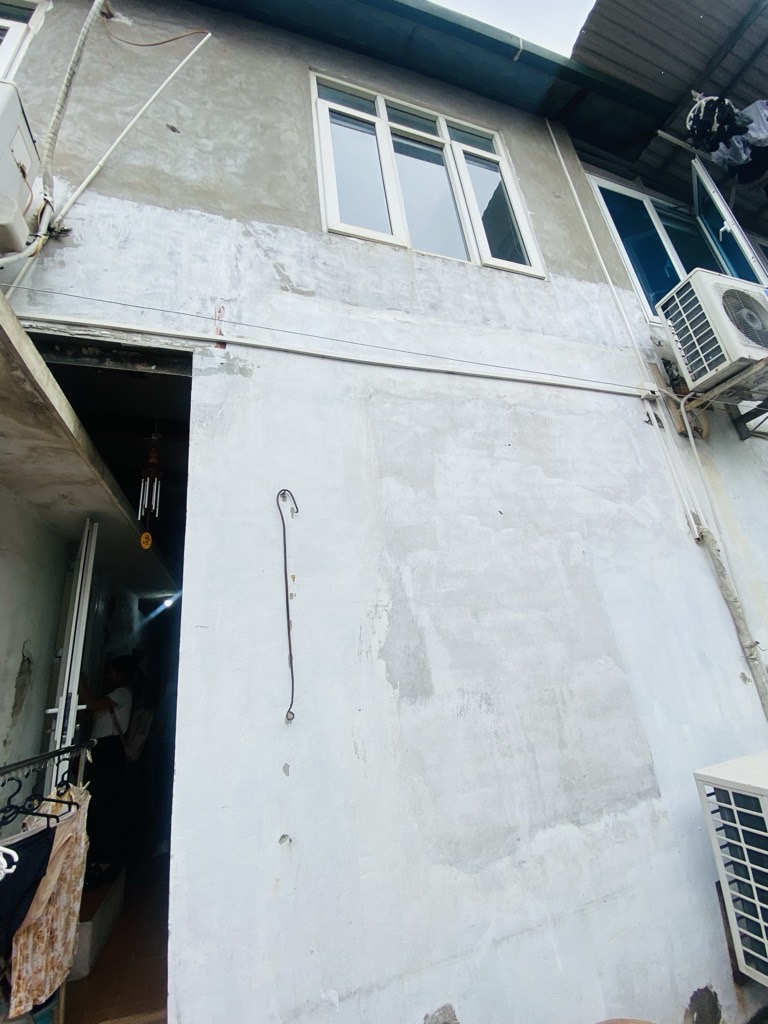 Bán nhà Phố Huế - diện tích 100m2 3 tầng - Nhà tập thể pháp cổ - giá 8,5 tỷ