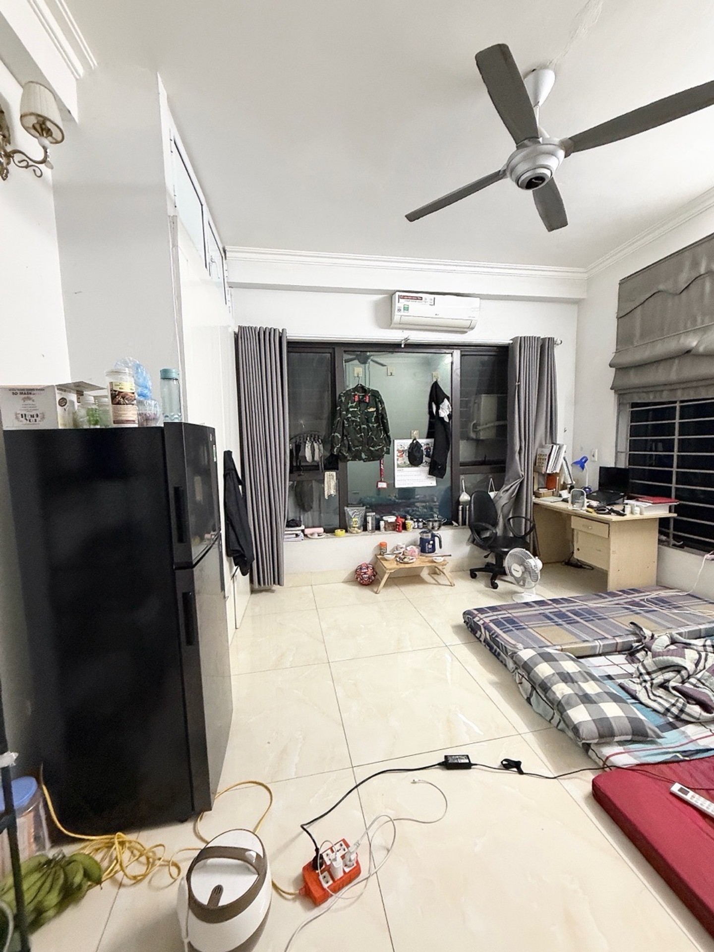 Bán nhà Minh Khai - diện tích 100m2 5 tầng - Lô góc 3 thoáng - giá 11,2 tỷ