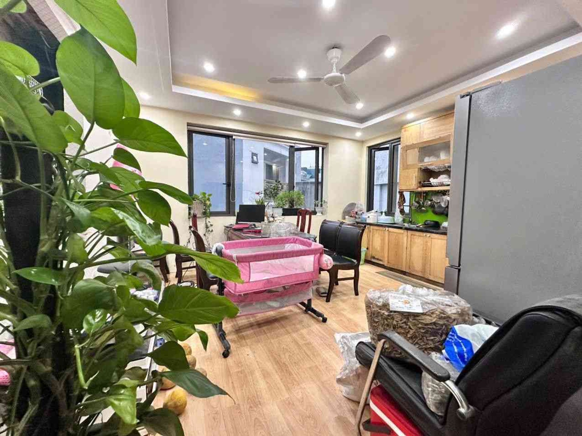 Bán nhà Lĩnh Nam - diện tích 44m2 4 tầng - Căn góc kinh doanh đỉnh - giá 13,5 tỷ