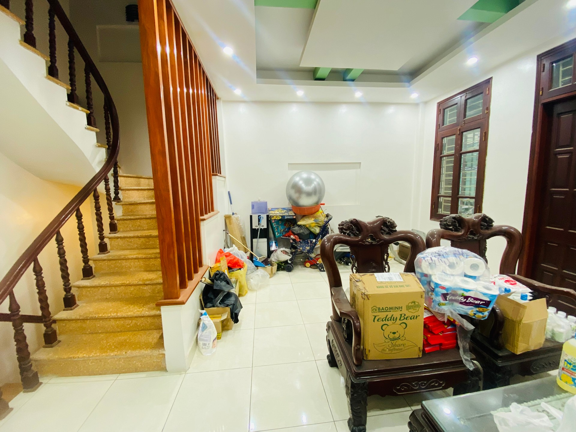 Bán nhà Hoàng Mai - diện tích 57m2 5 tầng - Ngõ thông - giá 15 tỷ