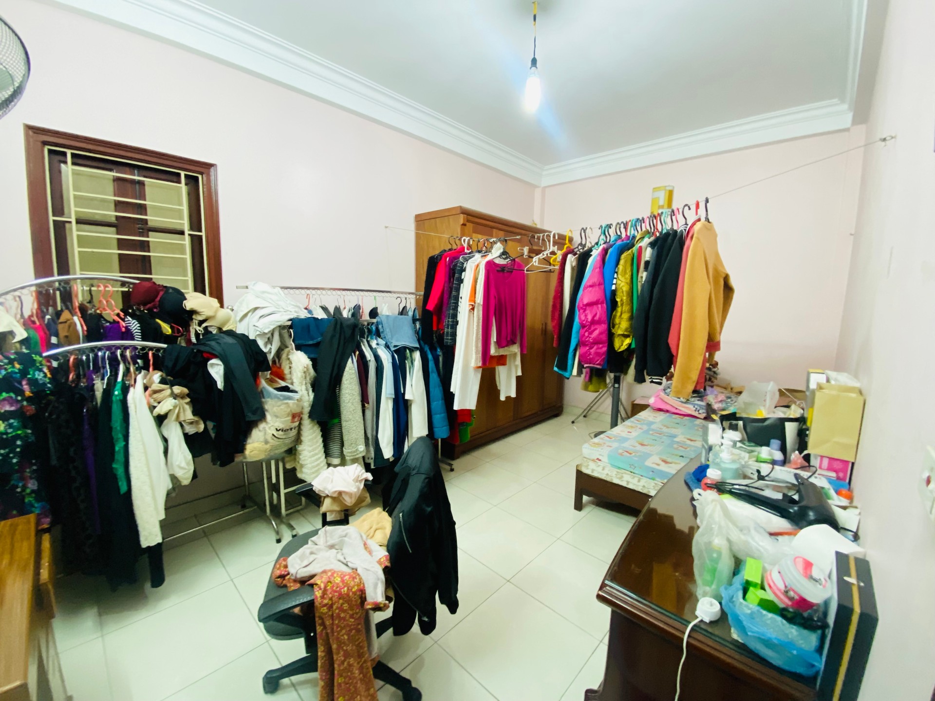 Bán nhà Hoàng Mai - diện tích 57m2 5 tầng - Ngõ thông - giá 15 tỷ