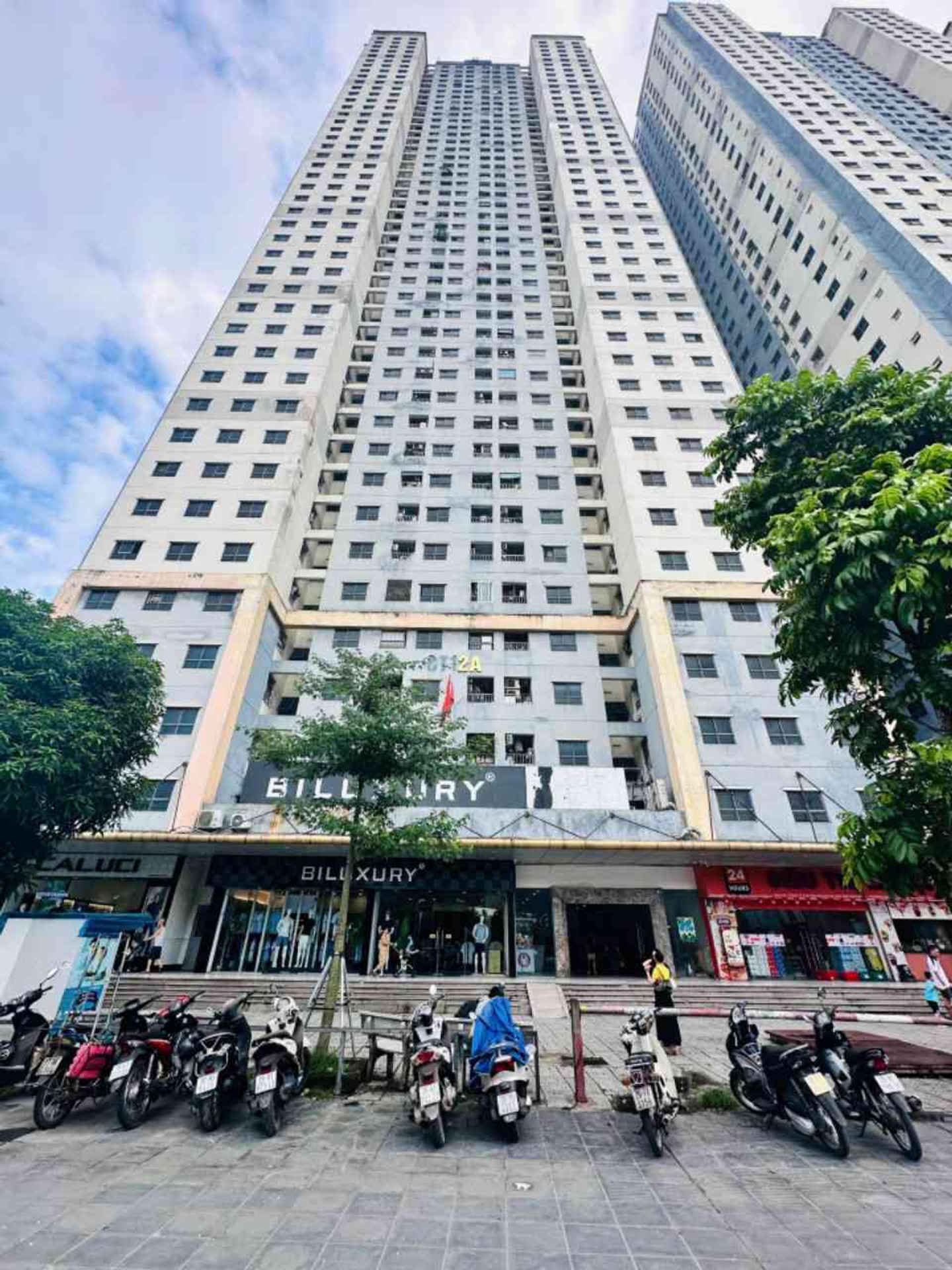 Bán nhà Nguyễn Xiển - diện tích 74m2 1 tầng - Căn góc, nhiều cửa sổ - giá 4,65 tỷ