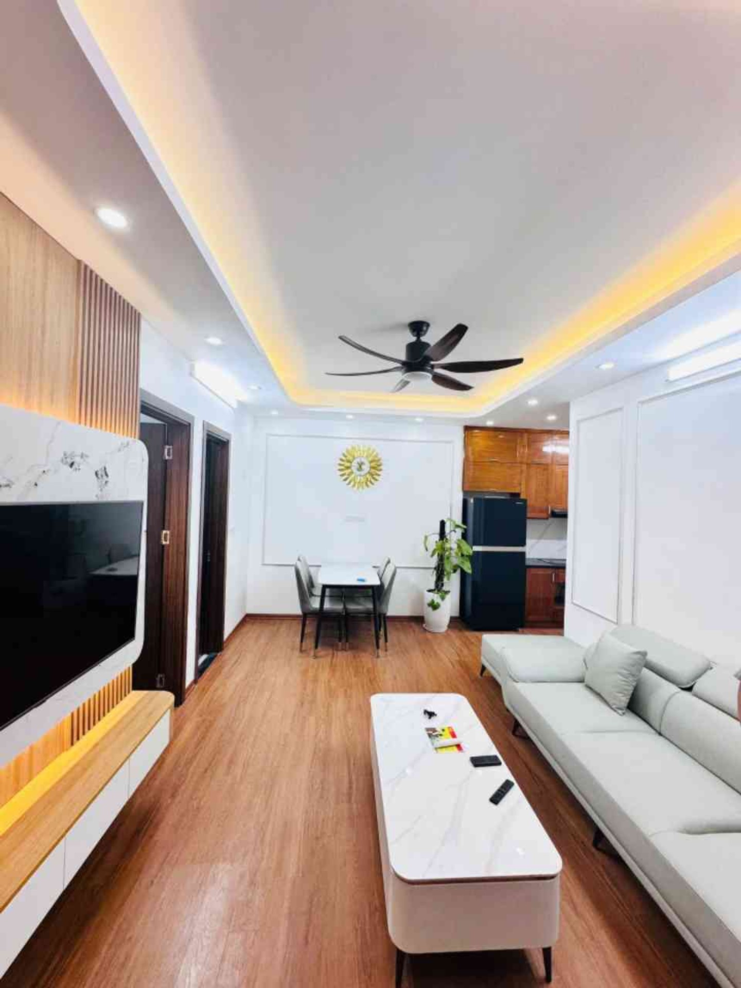 Bán nhà Nguyễn Xiển - diện tích 74m2 1 tầng - Căn góc, nhiều cửa sổ - giá 4,65 tỷ