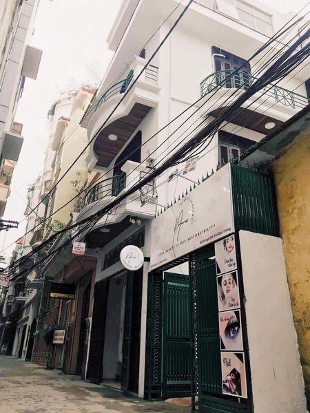 Bán nhà Tôn Đức Thắng - diện tích 95m2 4 tầng - ô tô tránh - giá 33 tỷ