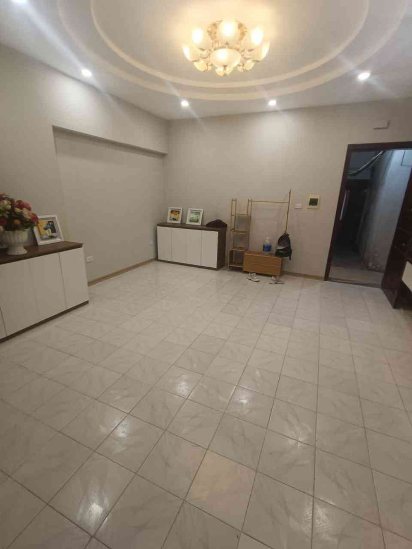 Bán nhà Lò Đúc - diện tích 25m2 2 tầng - Nhà ở phố, 1 bước vào trung tâm - giá 5 tỷ