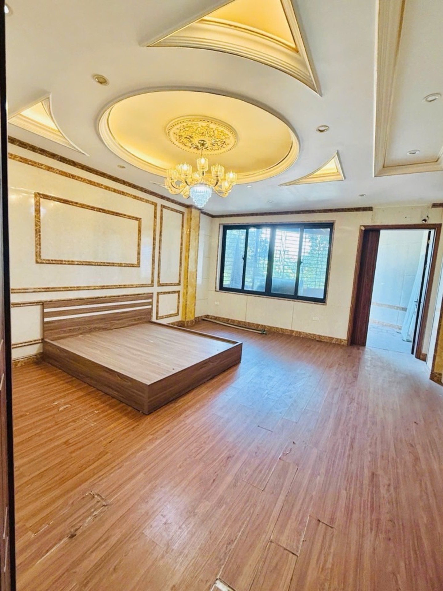 Bán nhà Miếu Đầm - diện tích 154.4m2 6 tầng - 2 mặt thoáng, mặt phố - giá 64 tỷ