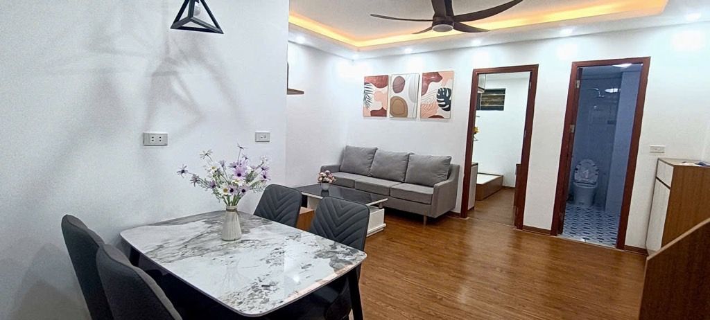 Bán nhà VP5 Linh đàm - diện tích 63m2 1 tầng - Ô tô đỗ sảnh - giá 5,05 tỷ