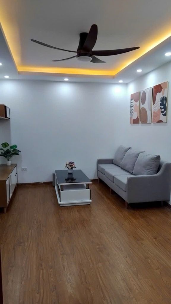 Bán nhà VP5 Linh đàm - diện tích 63m2 1 tầng - Ô tô đỗ sảnh - giá 5,05 tỷ