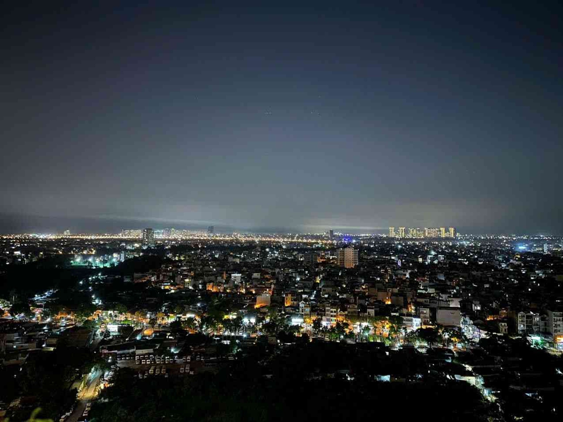 Bán nhà Minh Khai - diện tích 114m2 1 tầng - Căn góc, ban công Đông - giá 13,8 tỷ
