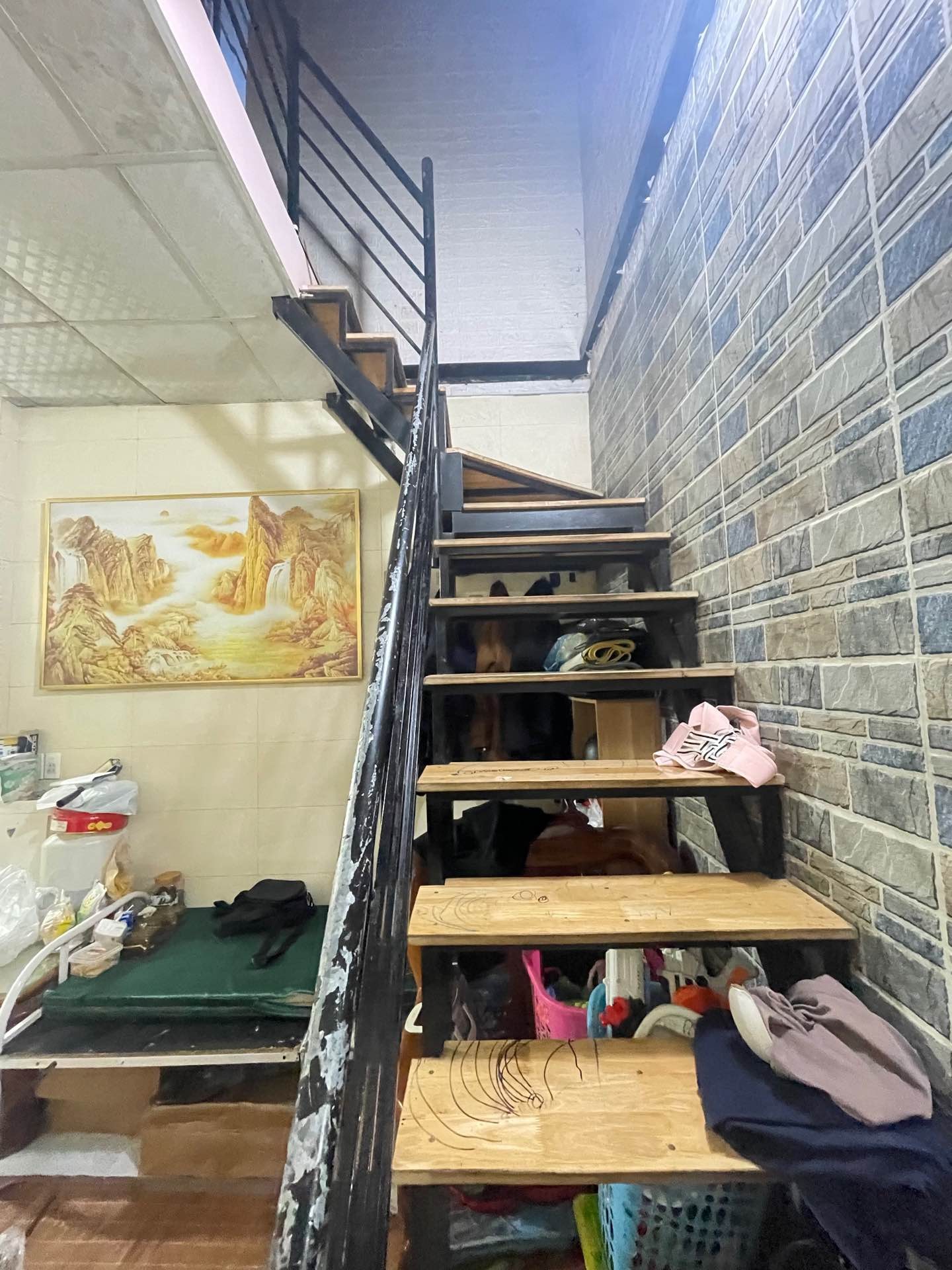 Bán nhà Lê Trọng Tấn - diện tích 30m2 2 tầng - Lô góc 2 mặt ngõ - giá 2,35 tỷ
