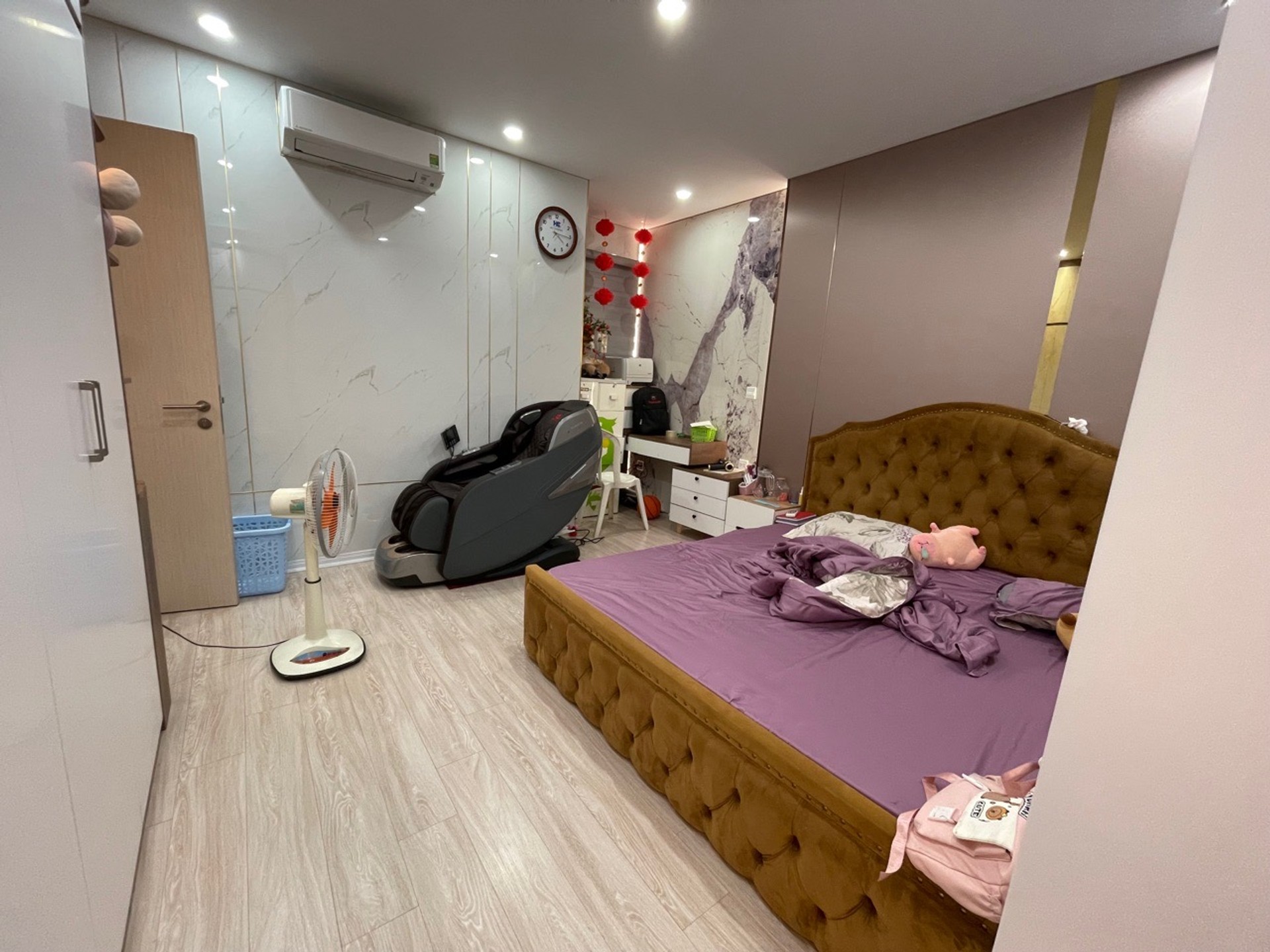Bán nhà Hoàng Mai - diện tích 76m2 3 tầng - Căn hộ chung cư Feliz Homes - giá 7,95 tỷ