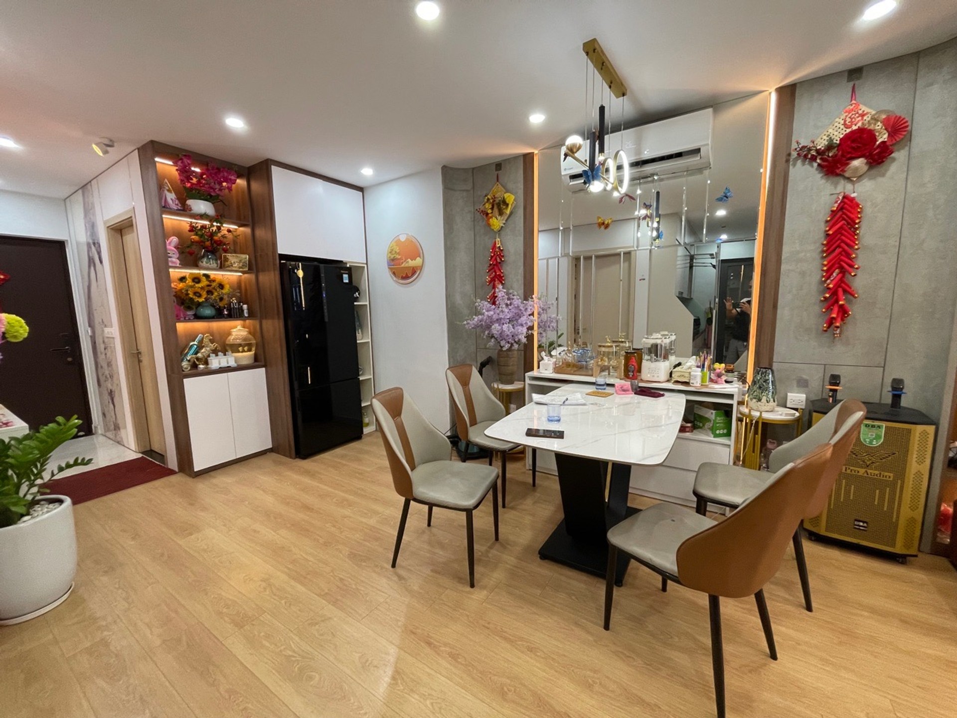 Bán nhà Hoàng Mai - diện tích 76m2 3 tầng - Căn hộ chung cư Feliz Homes - giá 7,95 tỷ