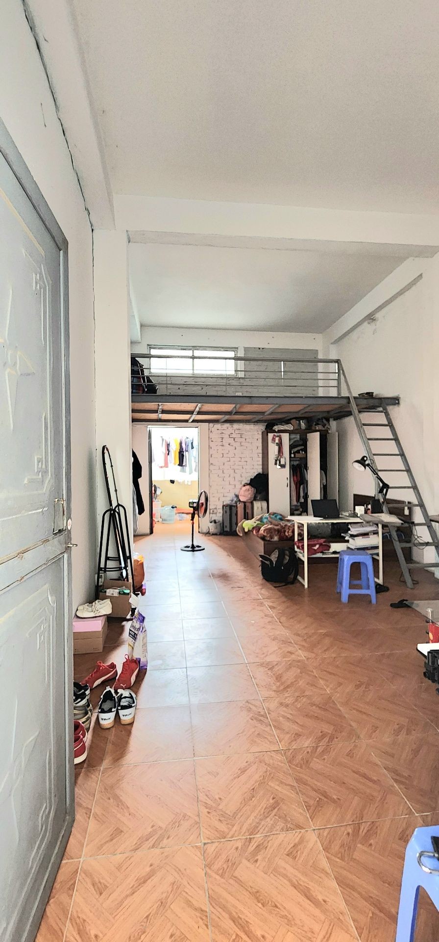 Bán nhà Nguyễn Chính - diện tích 206m2 6 tầng - Mặt phố sầm uất - giá 62 tỷ
