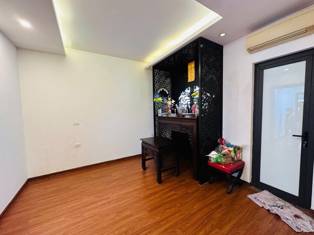 Bán nhà Minh Khai - diện tích 87m2 5 tầng - Ô tô tải dừng đỗ - giá 52,8 tỷ