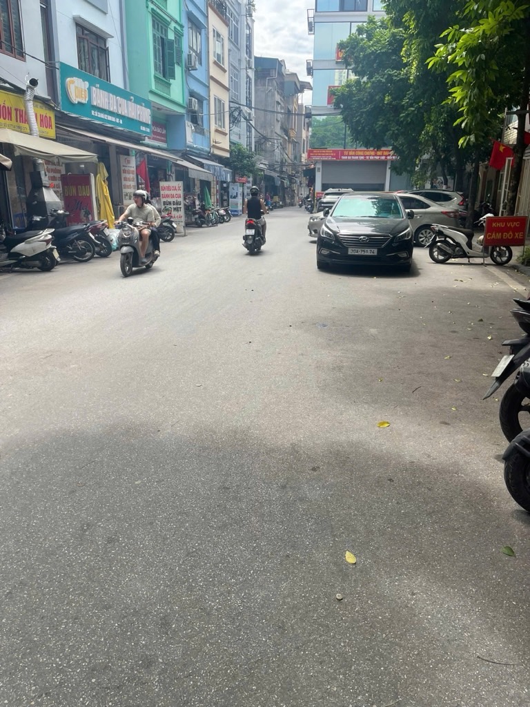 Bán nhà Minh Khai - diện tích 87m2 5 tầng - Ô tô tải dừng đỗ - giá 52,8 tỷ