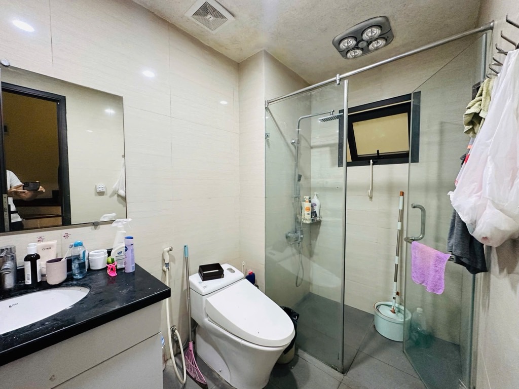 Bán nhà Minh Khai - diện tích 87m2 5 tầng - Ô tô tải dừng đỗ - giá 52,8 tỷ