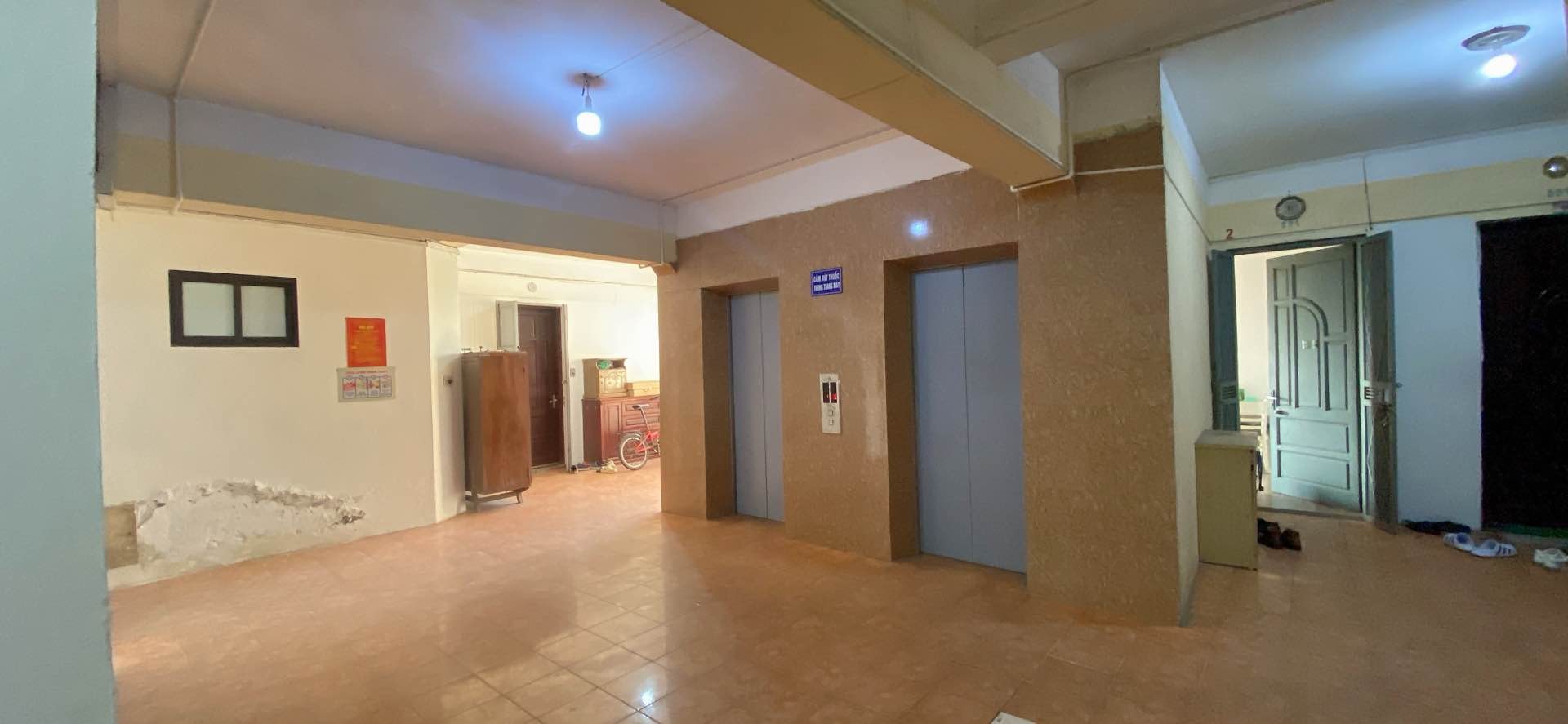 Bán nhà CT1A - diện tích 67m2 1 tầng - Lô góc mặt tiền khủng - giá 4,95 tỷ