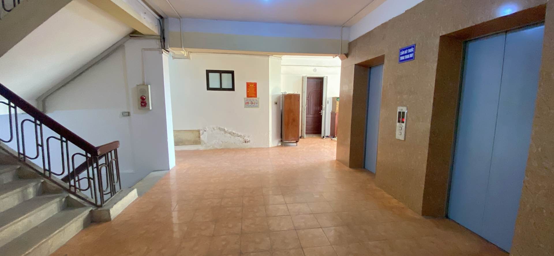 Bán nhà CT1A - diện tích 67m2 1 tầng - Lô góc mặt tiền khủng - giá 4,95 tỷ