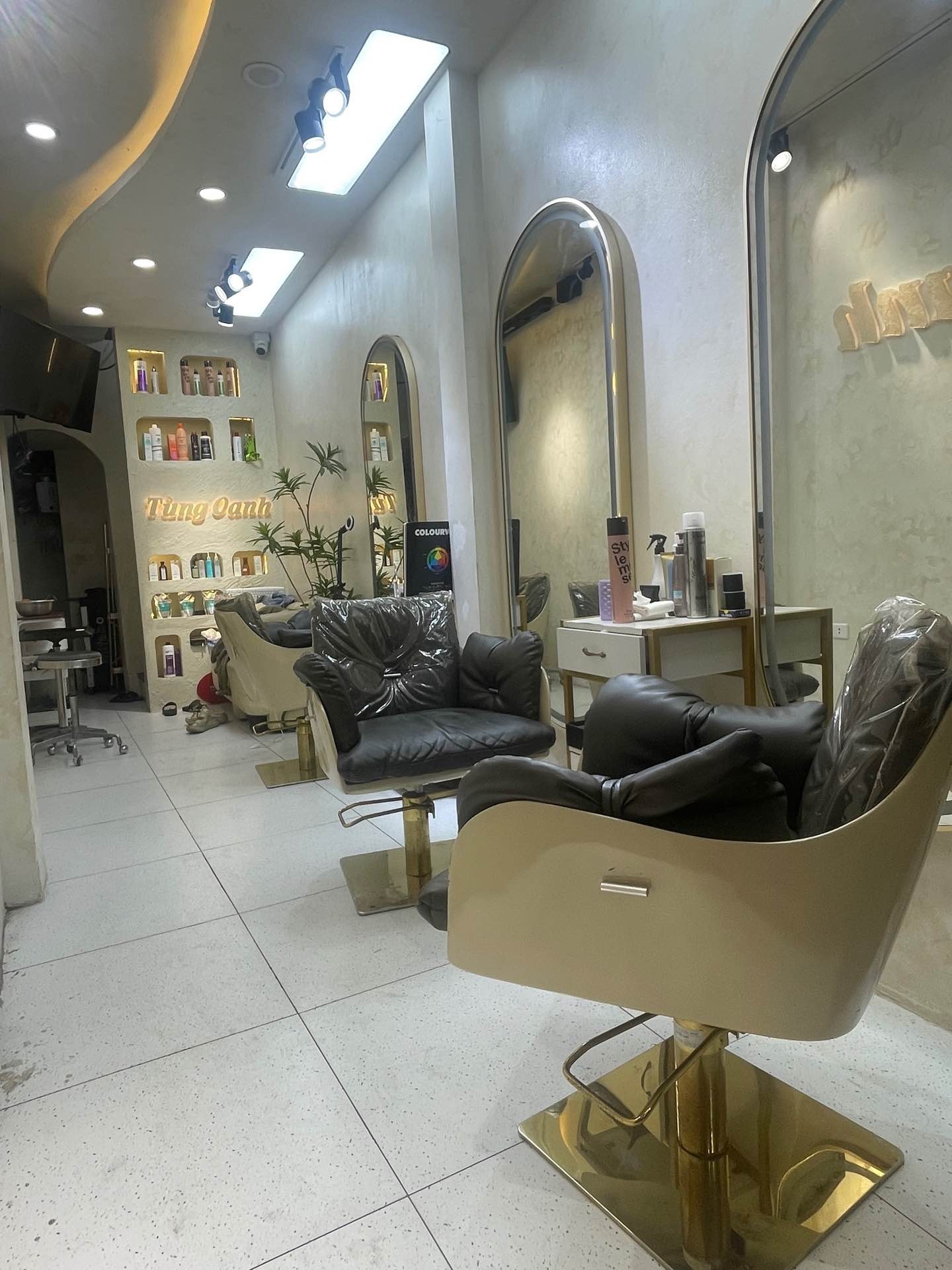 Bán nhà Trần Khát Chân - diện tích 28m2 4 tầng - HAI MẶT THOÁNG - giá 8,9 tỷ