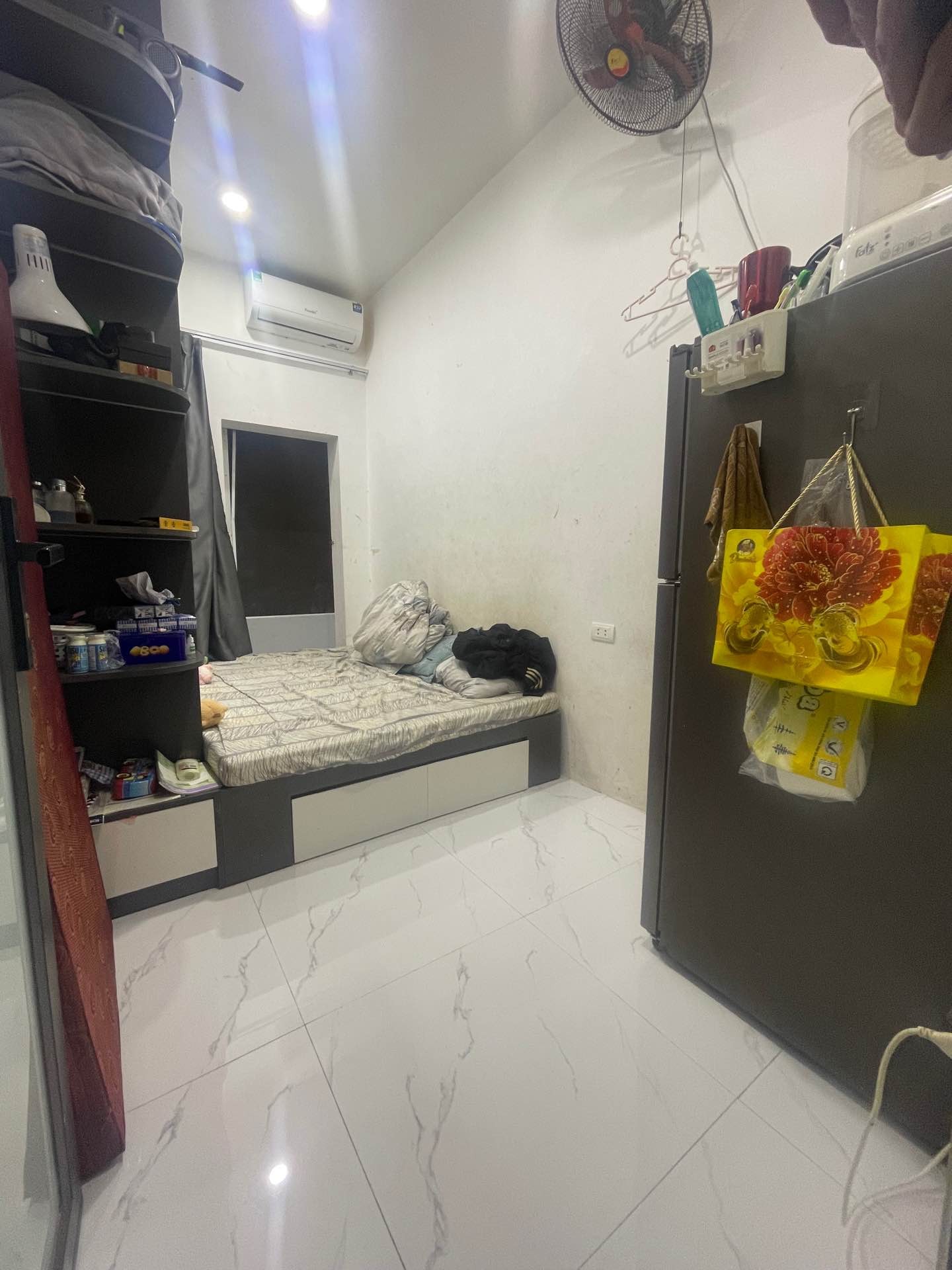 Bán nhà Trần Khát Chân - diện tích 28m2 4 tầng - HAI MẶT THOÁNG - giá 8,9 tỷ