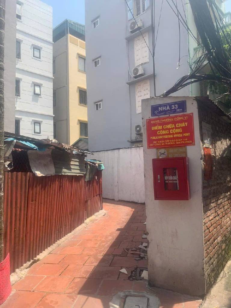 Bán nhà Đường Bưởi - diện tích 105m2 7 tầng - nhà 2 sổ 1 chủ - giá 26,5 tỷ