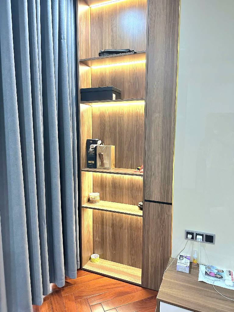 Bán nhà Ngõ 2 ô tô tránh - diện tích 116m2 5 tầng - Đẹp không tì vết - giá 37 tỷ