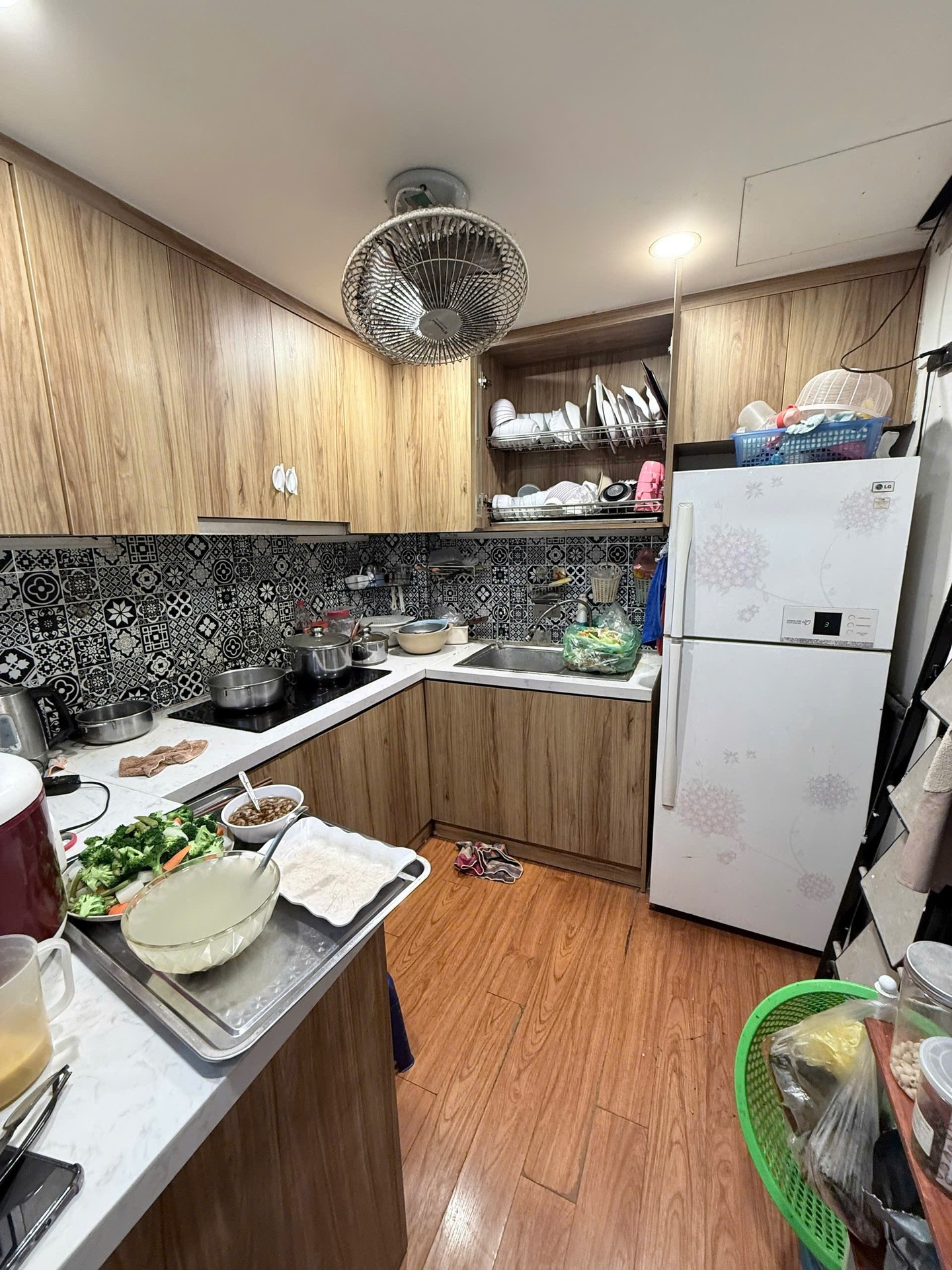 Bán nhà Trung Phụng - diện tích 58.4m2 1 tầng - ô tô vào nhà - giá 30 tỷ