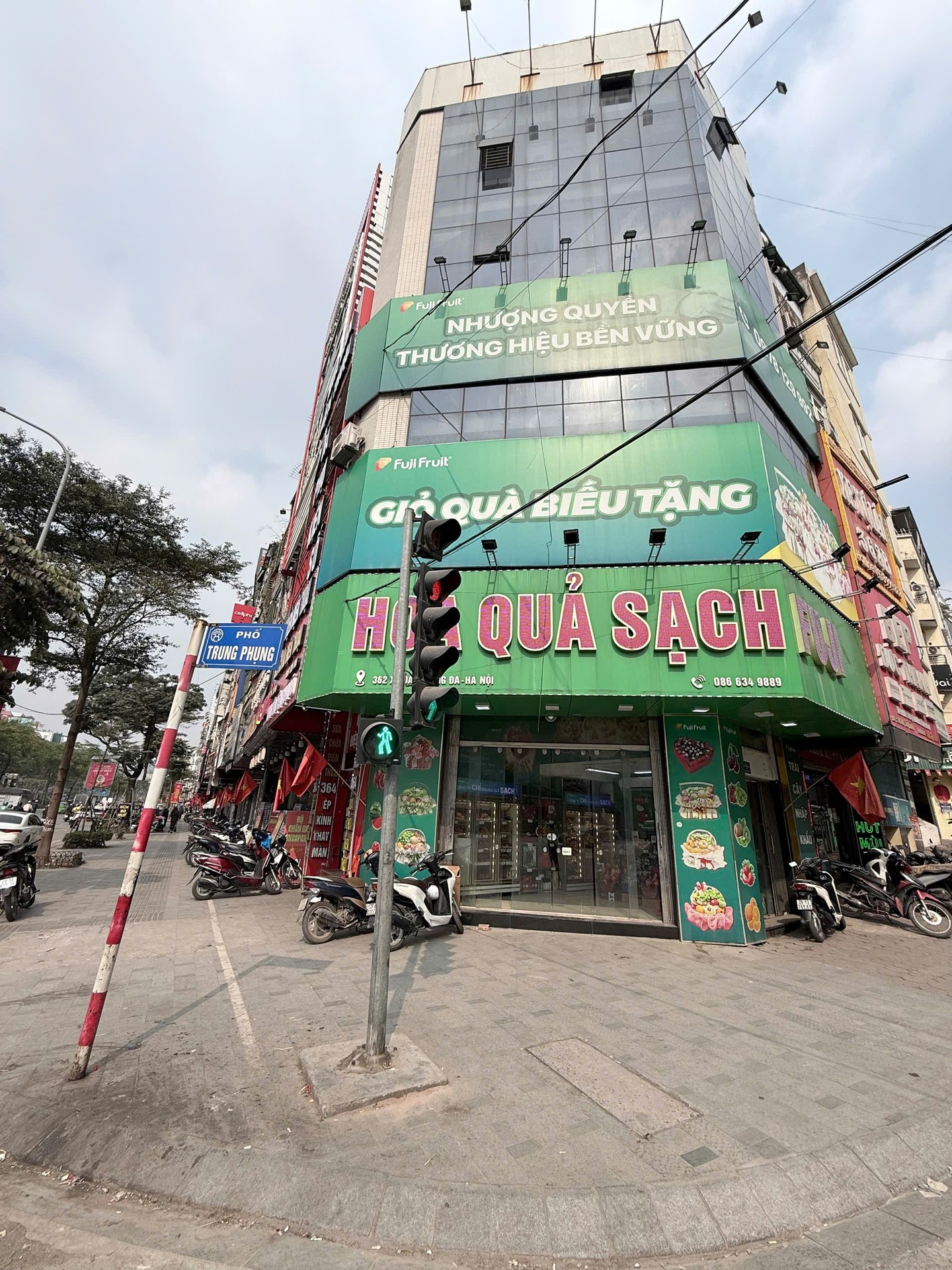 Bán nhà Trung Phụng - diện tích 58.4m2 1 tầng - ô tô vào nhà - giá 30 tỷ