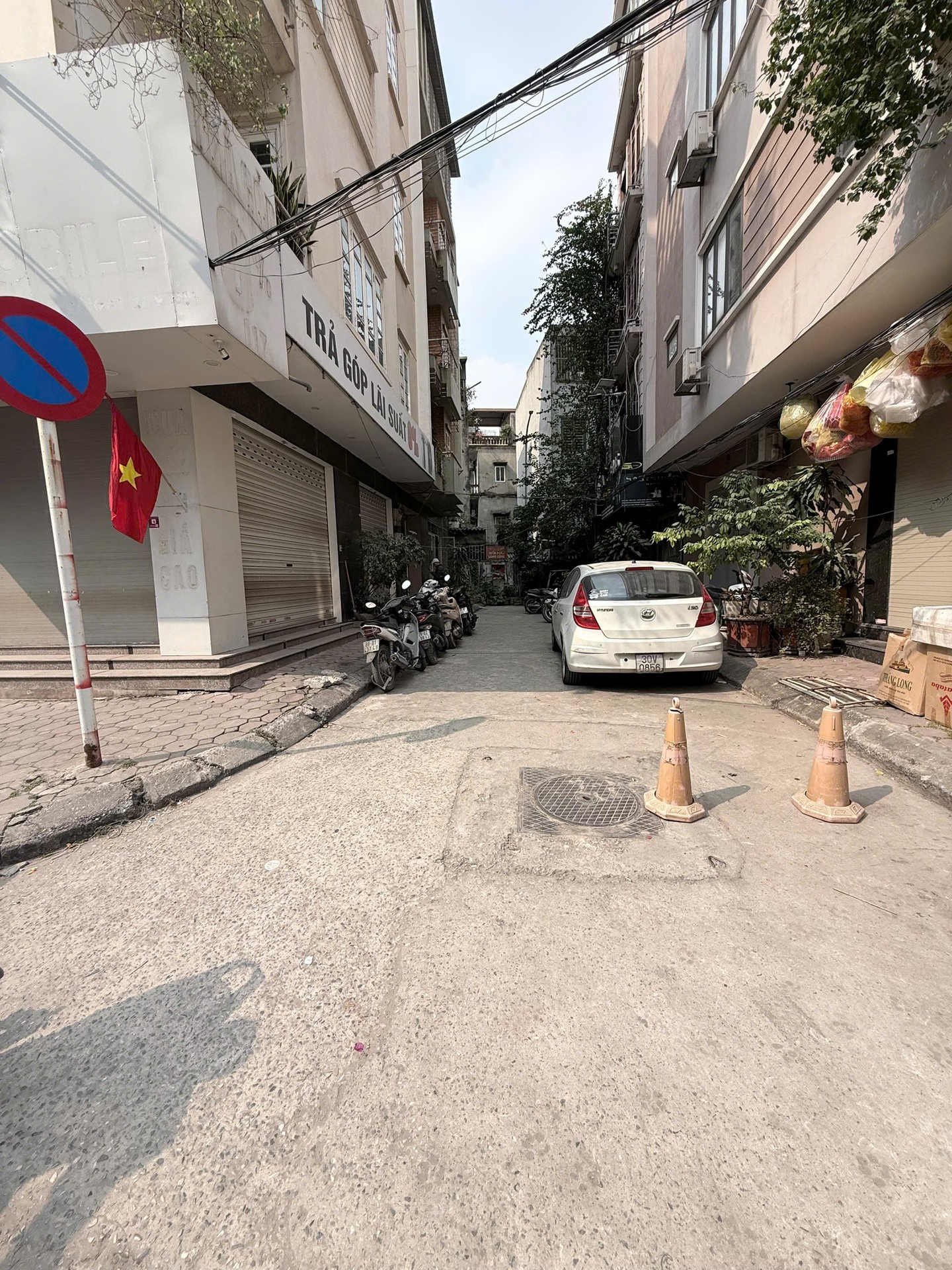 Bán nhà Trung Phụng - diện tích 58.4m2 1 tầng - ô tô vào nhà - giá 30 tỷ