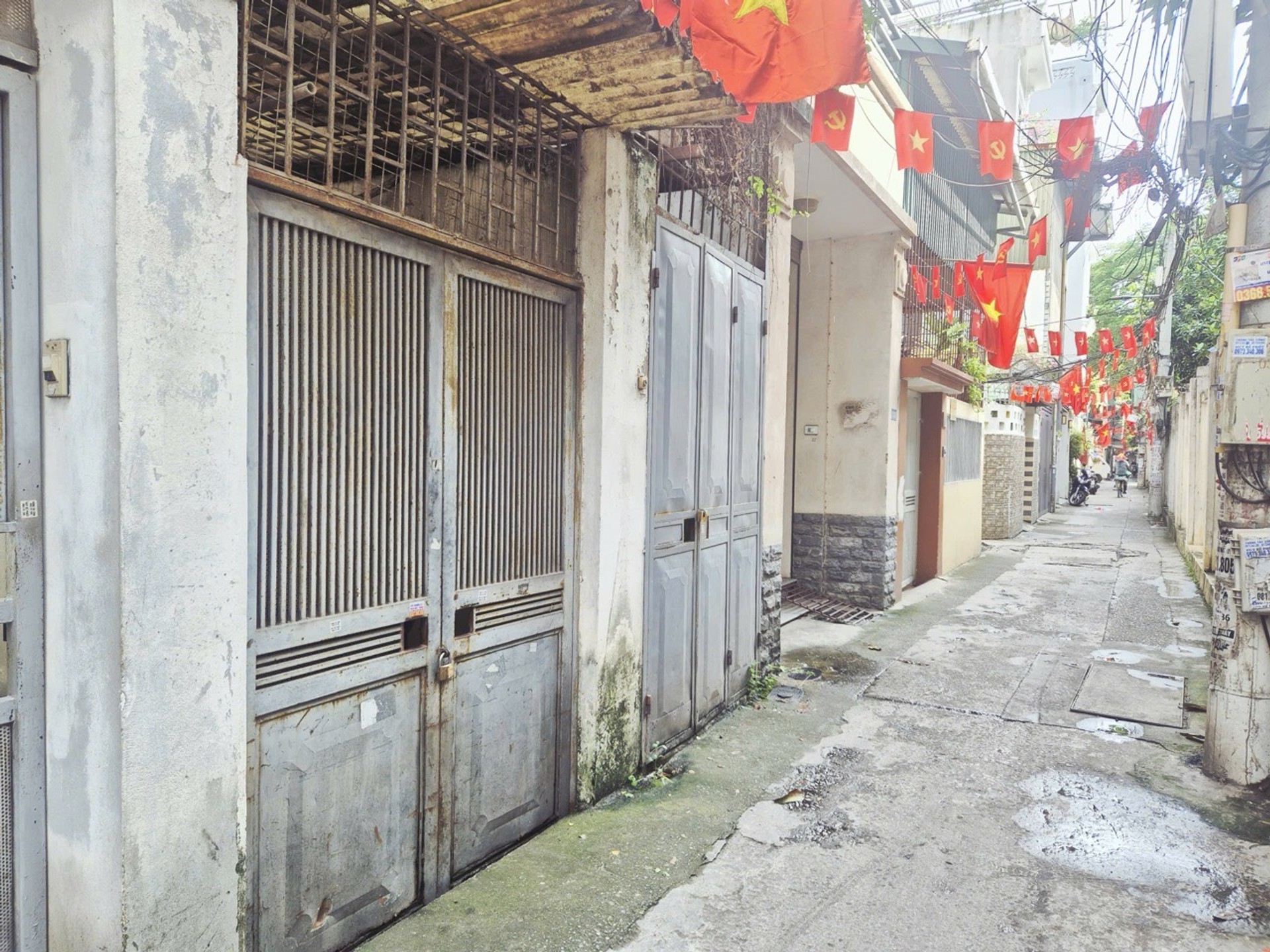 Bán nhà Nguyễn An Ninh - diện tích 60m2 2 tầng - ô tô nhỏ chạy vòng quanh - giá 15,5 tỷ