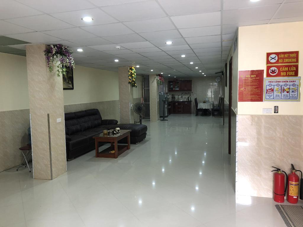 Bán nhà Vạn Kiếp - diện tích 216m2 6 tầng - Ô tô vào trong nhà - giá 38 tỷ