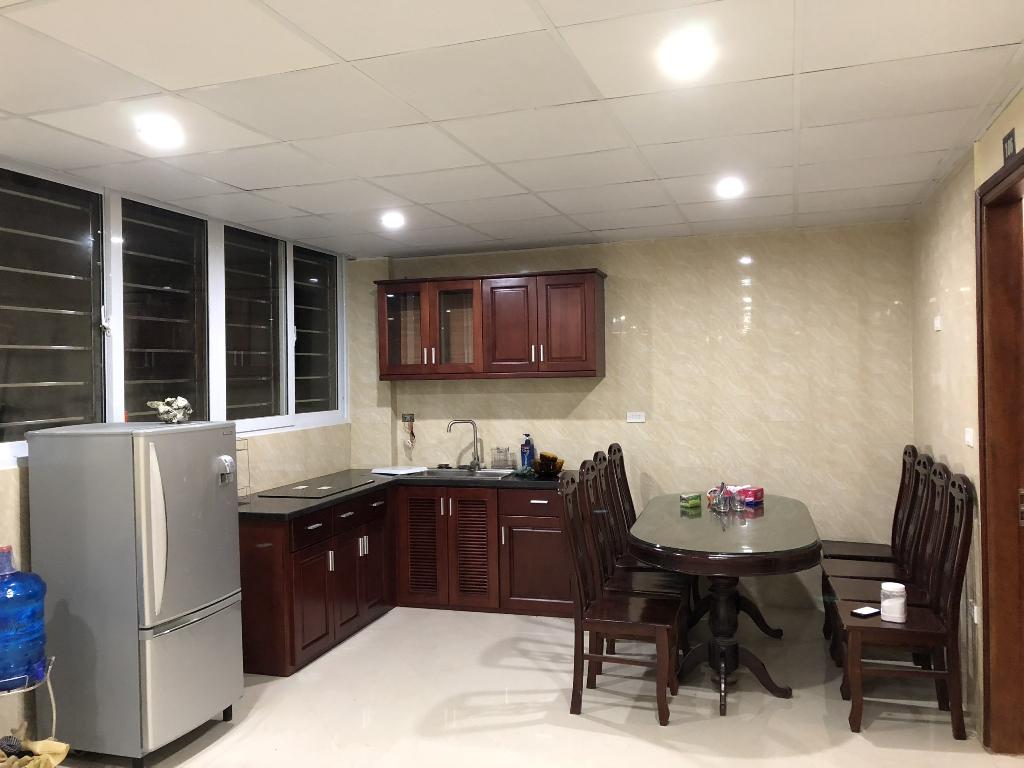 Bán nhà Vạn Kiếp - diện tích 216m2 6 tầng - Ô tô vào trong nhà - giá 38 tỷ