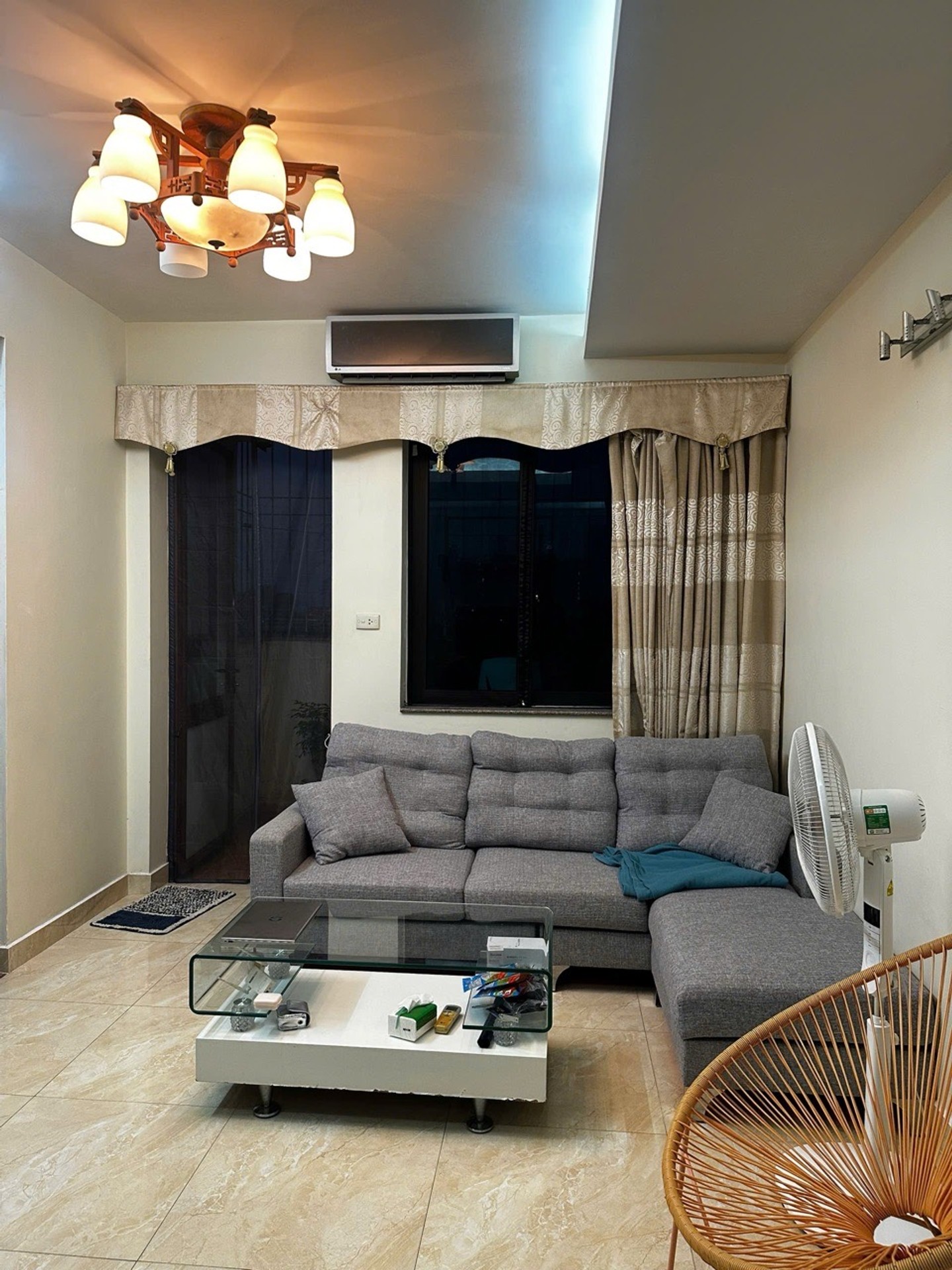 Bán nhà Nơ14C KĐT Định Công - diện tích 88m2 9 tầng - Căn hộ siêu rẻ 3 ngủ 2 WC - giá 6,35 tỷ