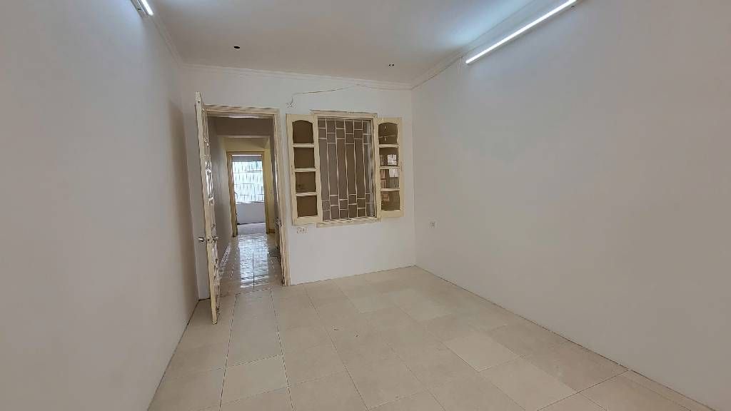 Bán nhà Đặng Tiến Đông - diện tích 86m2 4 tầng - 2 mặt thoáng - giá 45 tỷ