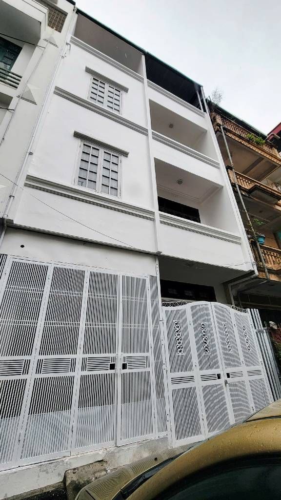 Bán nhà Đặng Tiến Đông - diện tích 86m2 4 tầng - 2 mặt thoáng - giá 45 tỷ