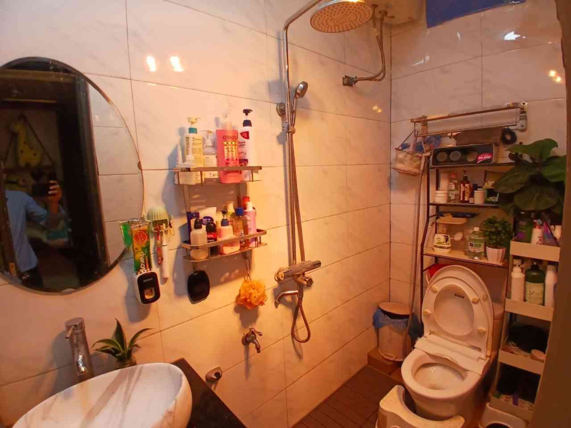 Bán nhà Lĩnh Nam - diện tích 30m2 2 tầng - Ô tô tránh nhau - giá 3 tỷ